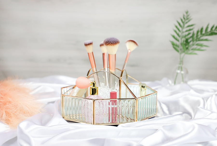 Lustrous Cosmetic Carousel Organizer